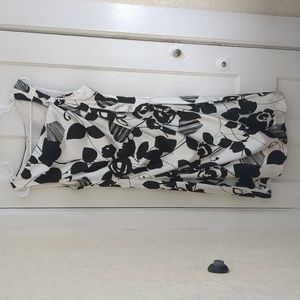 EUC Maggy London cocktail dress